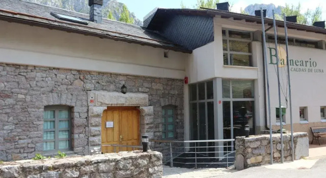 Balneario  Caldas de Luna, Book Hotel Hoteller i Castile and Leon med pool, Swimmingpool