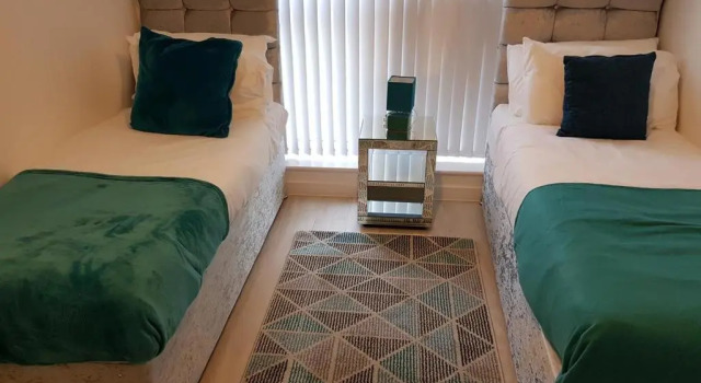Vetrelax Basildon Newly refurbished 3bed House, Rezervați Hotel-apartament Apart-hoteluri în Basildon, Hotel-apartament