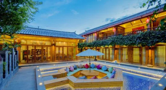 Lijiang Yi Lan Water Atrium Boutique Inn