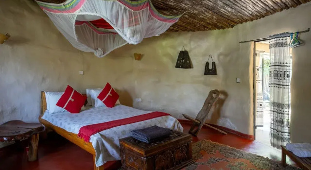 Коттедж Punda Milias Lodge