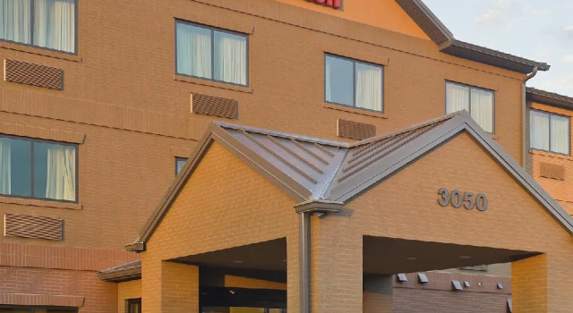 Fairfield Inn & Suites Lexington Keeneland Airport