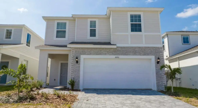 4446 KR - 7BR Luxury Villa Opulent Oasis
