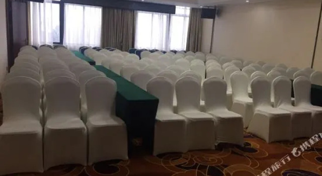 Liju Hotel (Zhuzhou Changjiang South Road Central Hospital Branch)