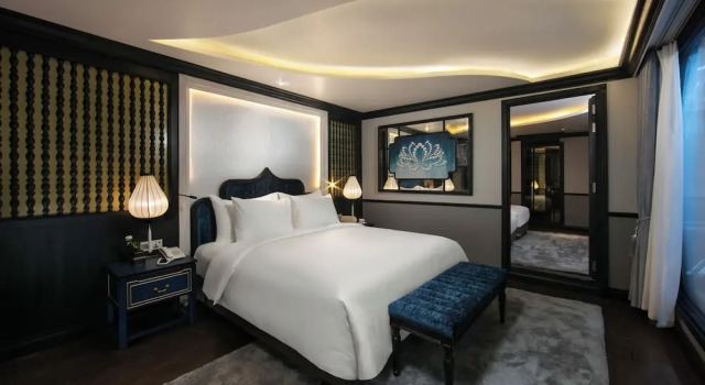 Полулюкс Le Journey Luxury Cruise