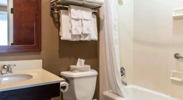 Люкс Comfort Suites Scranton near Montage Mountain