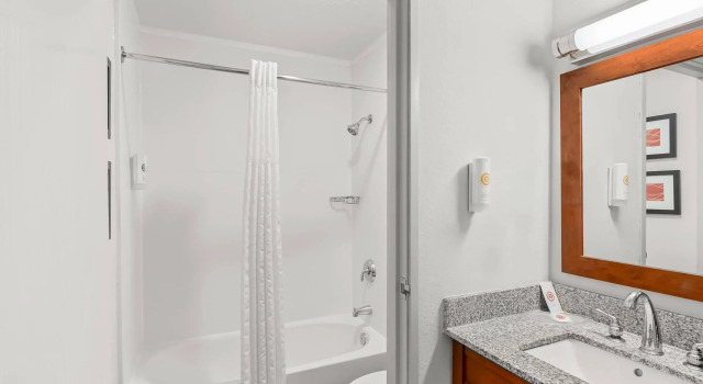 Двухместный номер Standard Comfort Inn & Suites Bellevue - Omaha Offutt AFB
