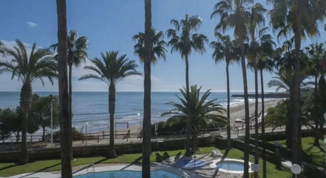 Апартаменты с 2 комнатами с видом на море Apartamentos Casablanca Marineu