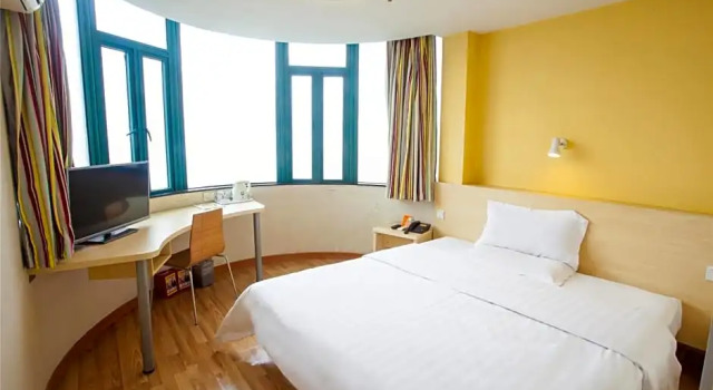 Номер Economy 7 Days Inn Guangzhou Huangsha Metro Branch