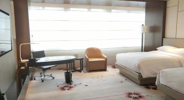 Двухместный номер Deluxe Renaissance Nanjing Olympic Centre Hotel