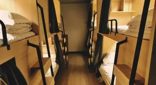 Кровать в общем номере (мужской номер) Taipei 101 Hostel · Chinese Inn