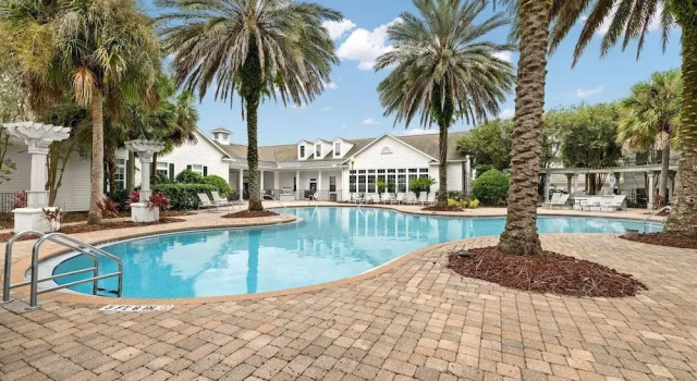 Landing Furnished Apartments near UNF, Book Lejlighed Jacksonville Florida