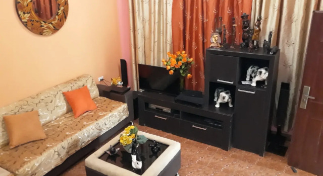 Casa Mercedes y Samuel, Забронировать Отель Vedado Гавана