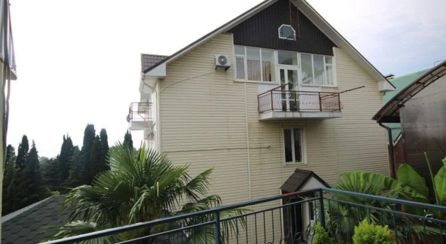 Karavella Guest House