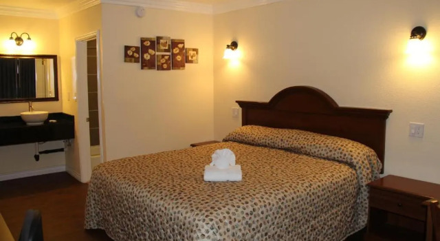 Номер Standard Inland Inn & Suites