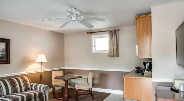 Двухместный номер Deluxe Boxwood Lodge Blowing Rock near Boone-University