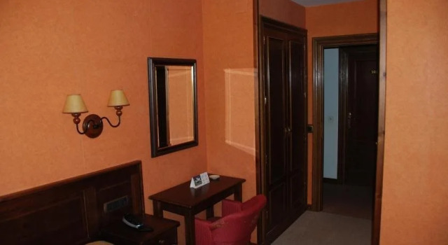 Hotel Giral, Book Hotel Hoteller i Formigal med parkering, Parkering