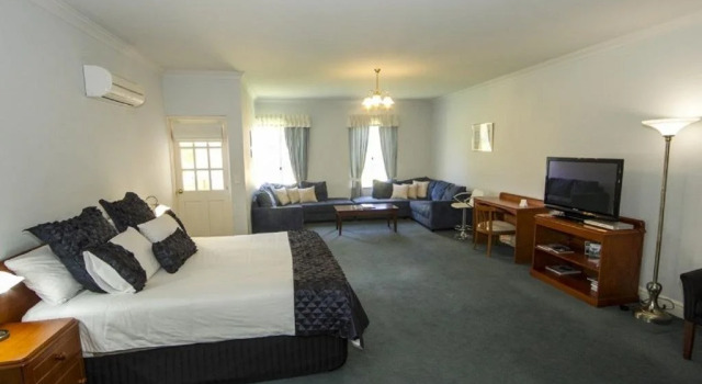Peel Manor House, Prenota Hotel Karnup Perth Region