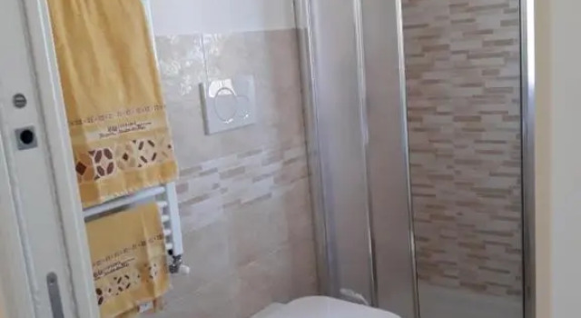 Magnolia Rooms, Boek Hotel Civitavecchia 