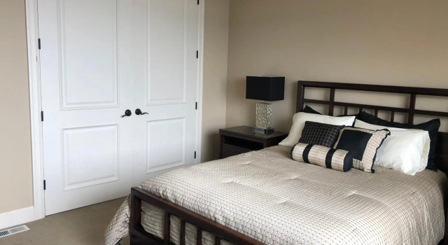Redondo waterfront house with a private room, Varaa Hotelli Federal Way Washington (state)