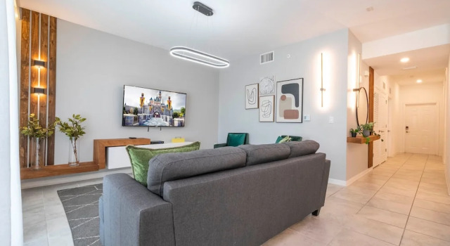 Stylish 2-br Apt Sleeps 7 Near Disney Magic, Rezerwuj Apartament Kissimmee Kissimmee