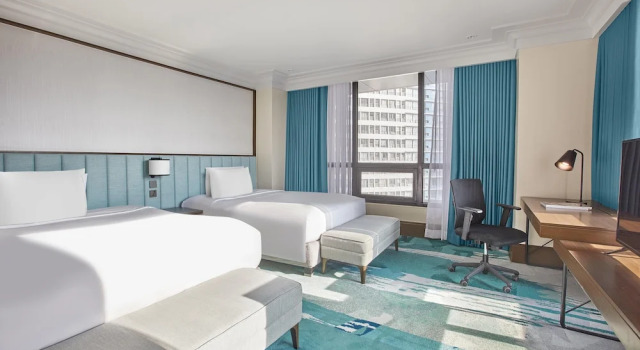 Номер Premium Holiday Inn & Suites Manila Galleria by IHG