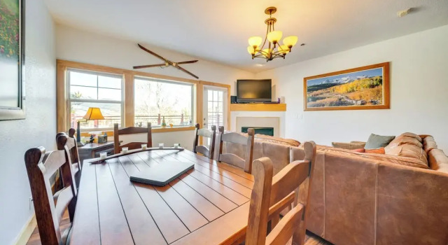 6 Mi to Keystone Resort: Dillon Condo w/ Balcony, Rezerwuj Apartament Hotele w Vail Ski z parkingiem, Parking