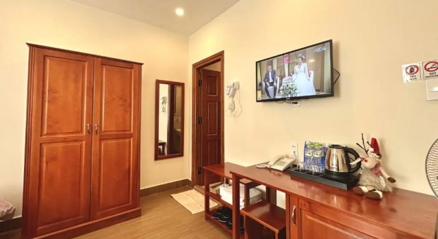 Четырёхместный номер Standard Nam Xuan Premium Hotel