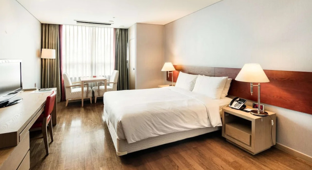 Двухместный номер Superior Ramada Hotel and Suites Seoul Namdaemun