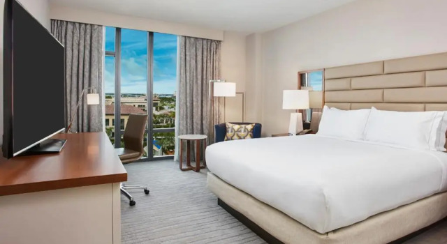 Двухместный номер Executive с видом на город Hilton West Palm Beach