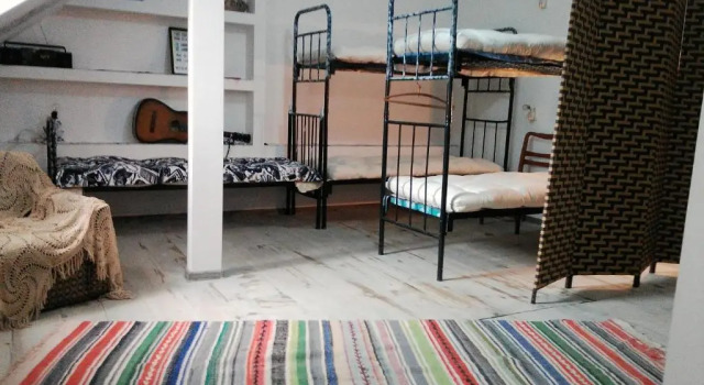Кровать в общем номере Hostel Retro