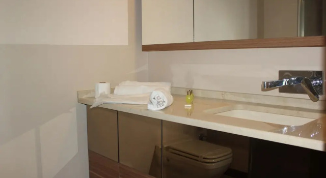 Двухместный номер Standard с балконом и с видом на город Ottoman Suites