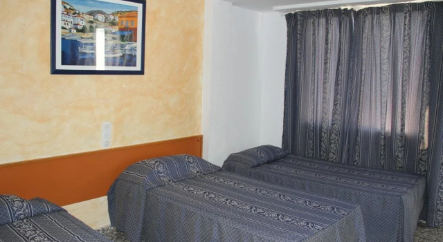 Hostal Mengual, Забронировать Отель Гандия Коста-де-Валенсия