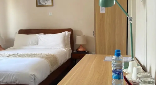 Номер Executive Eleganciana Lodges Limited