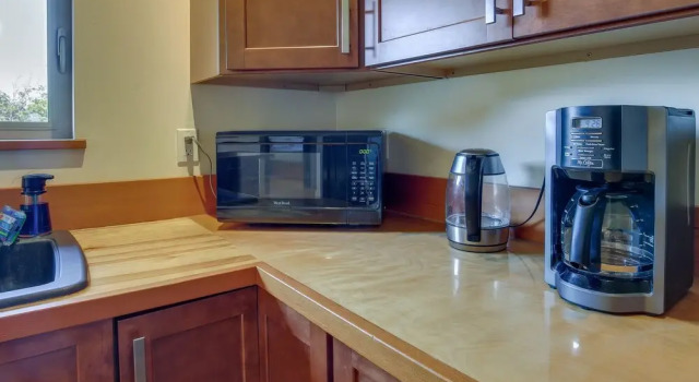 Апартаменты Modern White Salmon Apartment, Steps From Town