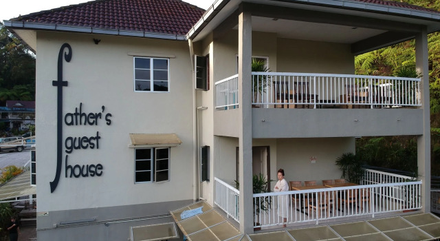 Fathers Guesthouse, Prenota Hotel Hotel a Cameron Highlands con colazione, Colazione
