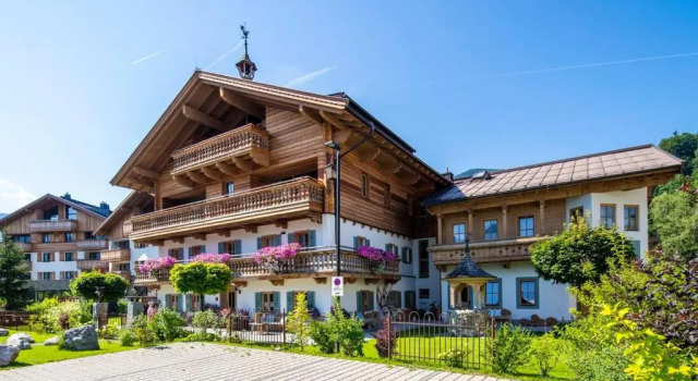 Апартаменты с 4 комнатами Landal Resort Maria Alm