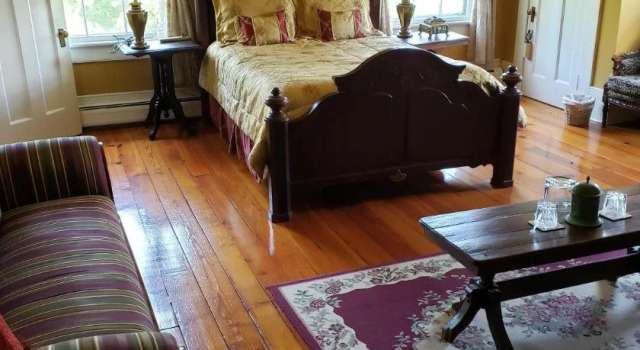 Mansouri Mansion, Забронировать Отель Отели Флэт-Рок с парковкой, Парковка