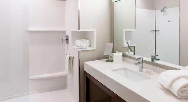Номер Standard Courtyard by Marriott Houston North/Shenandoah