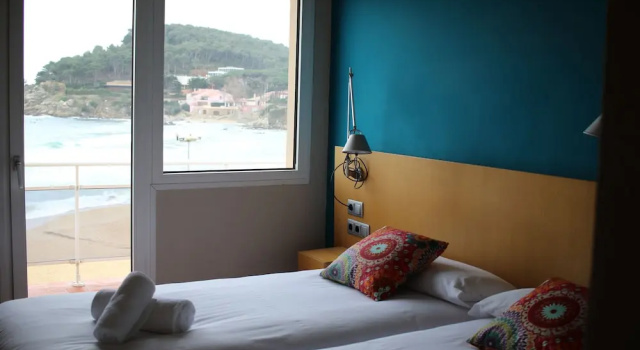 Двухместный номер Superior с балконом и с видом на море Hostal La Fosca