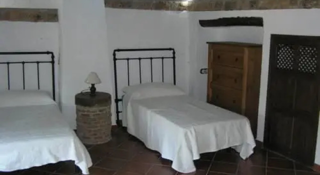 Cortijo El Molinillo, Reservar Hotel La Carrera de la Vina 
