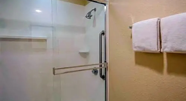 Двухместный люкс Fairfield Inn & Suites Jackson
