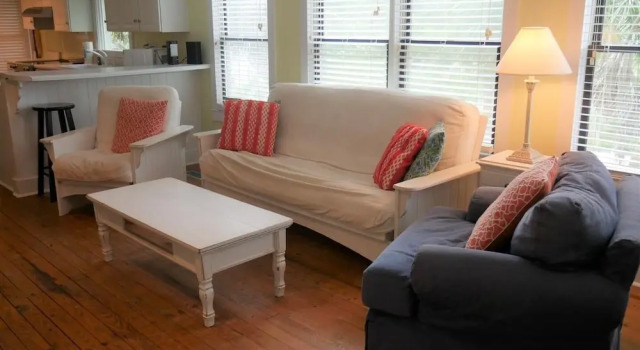 Plum Crazy Down - 3 Br Townhouse