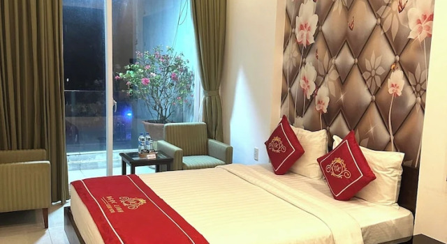 Двухместный номер Deluxe с балконом Ngoc Linh Luxury Hotel