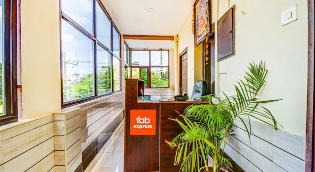 FabExpress Akshaya Nest, Rezervovat Hotel Hotely v Andhra Pradesh s parkováním, Parkování