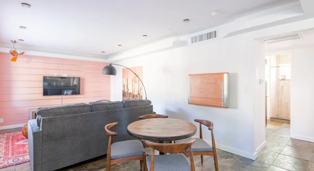 WanderJaunt - Caldwell - 2BR - Old Town