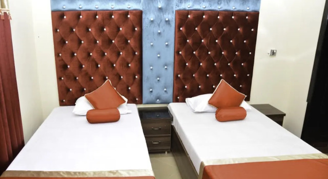Hotel luxury palace, Book Hotel Lahore Pakistan