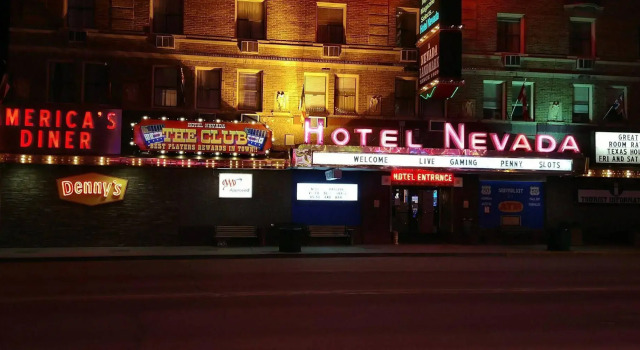 Hotel Nevada & Gambling Hall, Buchen Sie Hotel Ely 