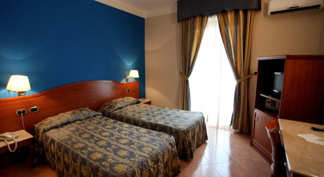 Семейный номер Standard Belsito Hotel