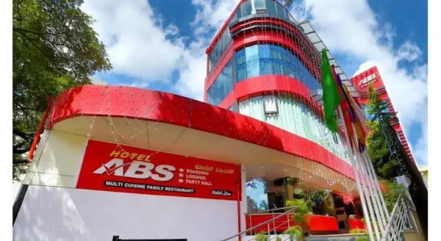 Abs International Hotel, Rezervovat Hotel Hotely v Bangalore s parkováním, Parkování