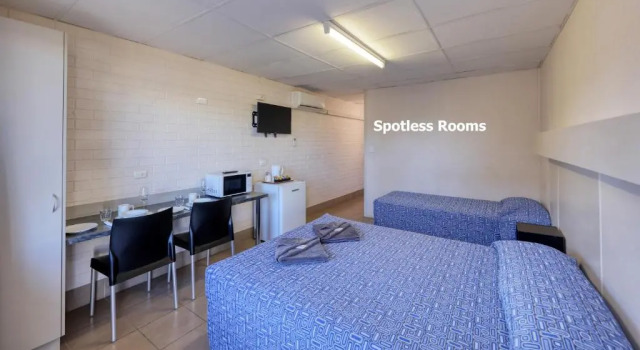 Номер Standard Motel 707